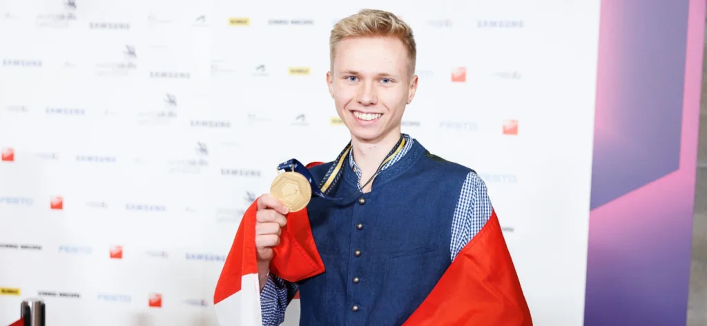 Österreichische Floristik auf Weltklasse-Niveau: Manuel Bender glänzt bei WorldSkills! GBC Österreich gratuliert zu diesem Erfolg!